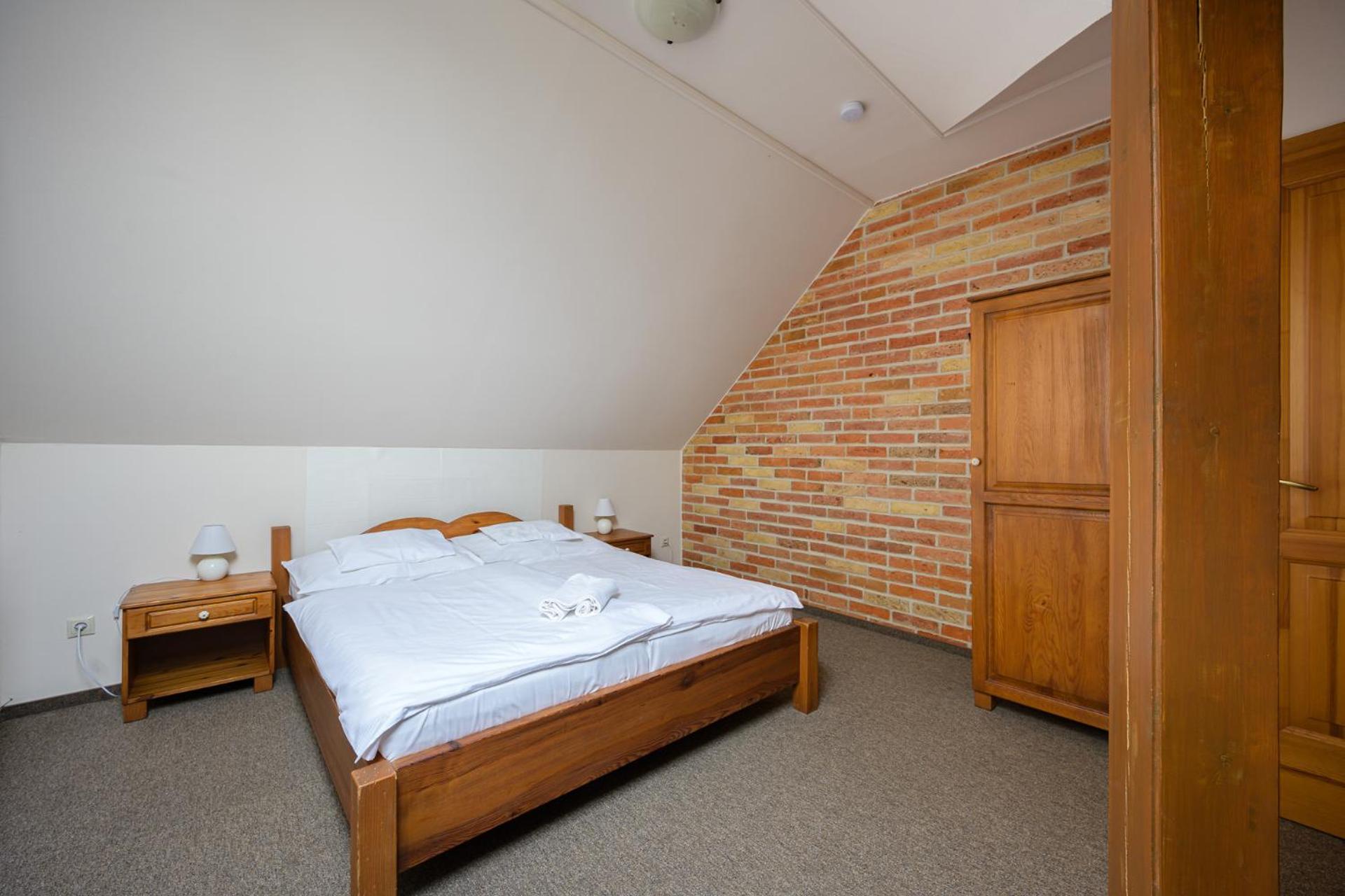 Hotel Vinatus Pince à Villány Extérieur photo
